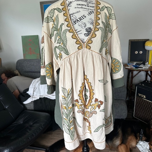 Zara Linen Blend Embroidered Dress Rare - Picture 7 of 13